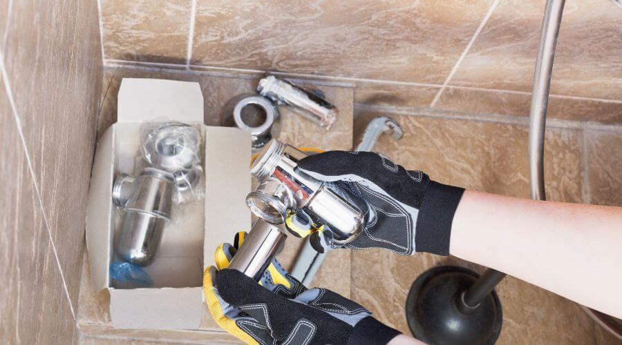 Expert flood damage restoration services in Leola, AR